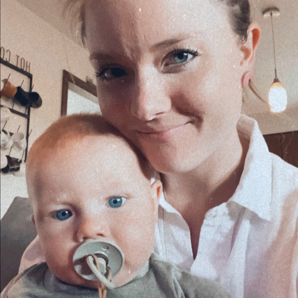 Meet your Posher, Meredith